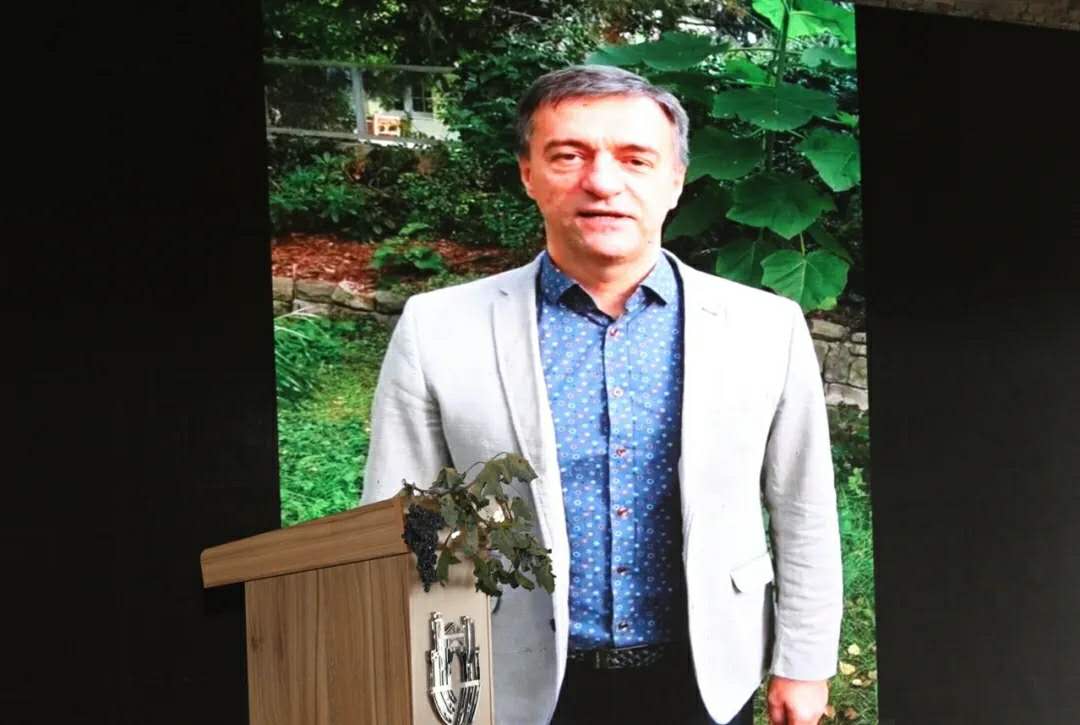 1600238128125330186D.jpg c320626b-9283-4d98-ab5b-e2bfd96bc131.jpg